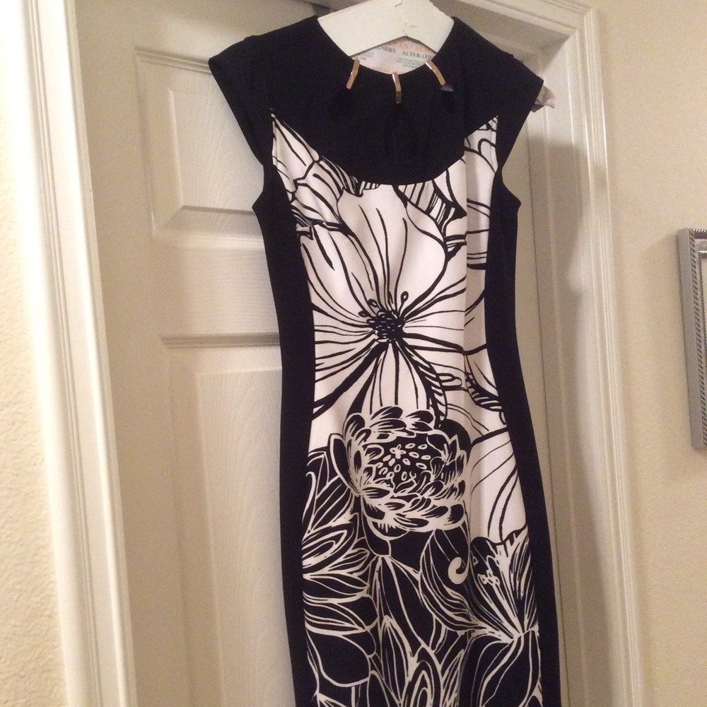 NWT // Black & White cocktail dress - Picture 2 of 4